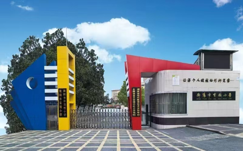 1-21060P042250-L.jpg
